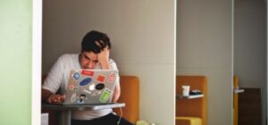 Banyak yang Gak Nyangka Mental Jadi Tantangan Terbesar Mahasiswa di Era Sekarang. Kamu Termasuk?