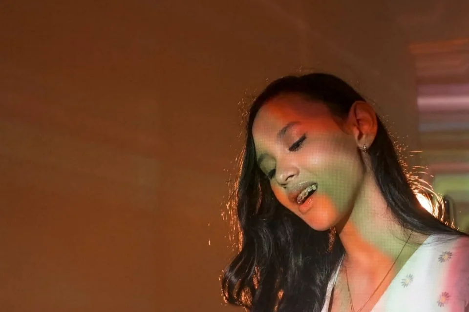 Dinda Ghania dan Jejak Awal Menuju Panggung Besar Musik Indonesia