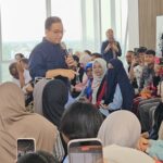 Anies Baswedan Sebut Guru Tetap Jadi Garda Terdepan Pendidikan Meski AI Semakin Canggih